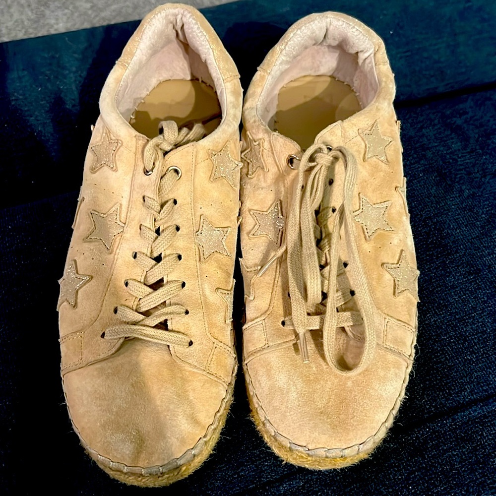 Marc Fisher Marcia Beige Suede Star Print Espadrille Sneakers Shoes Womens 9.5 M